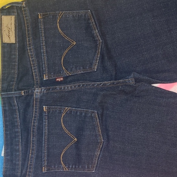 Levi's Jeans Slight Curve Classic bootcut size 8 / 29 dark wash Stretch - Picture 9 of 11